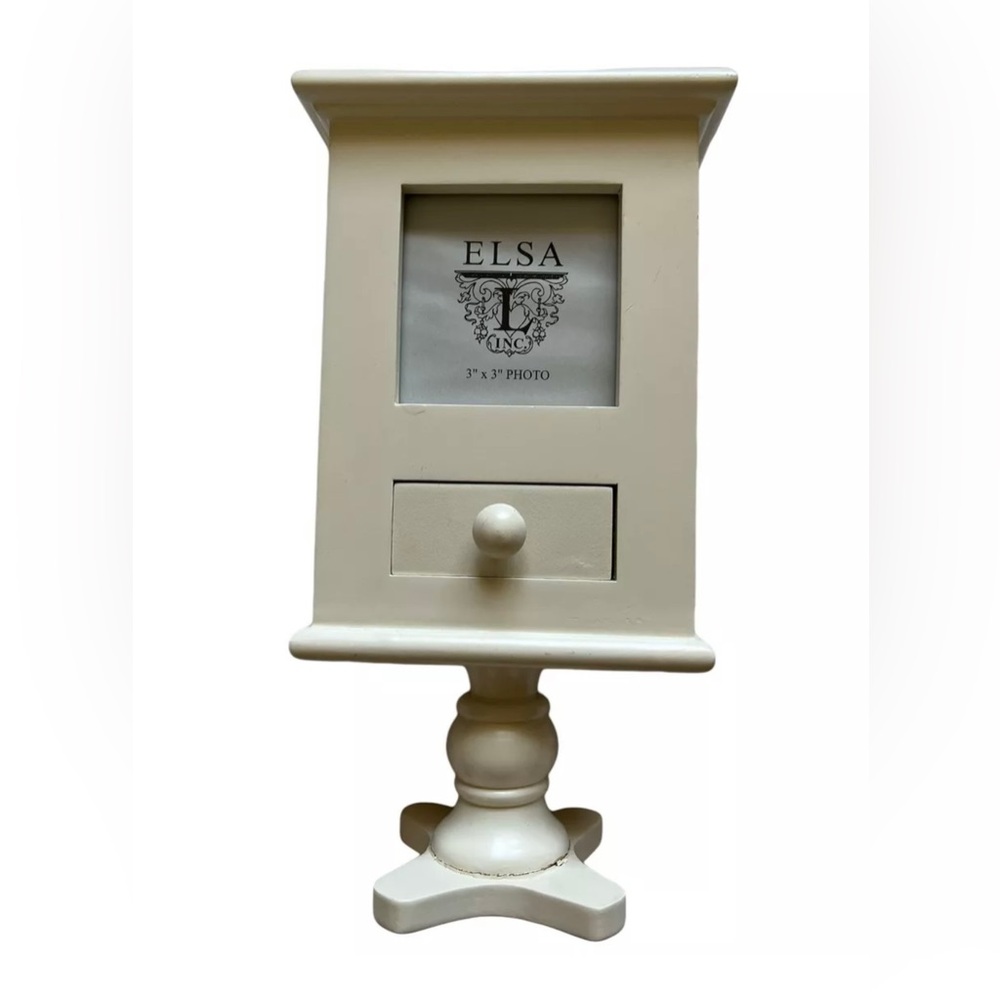 Elsa L Pedestal Photo/Picture Frame
